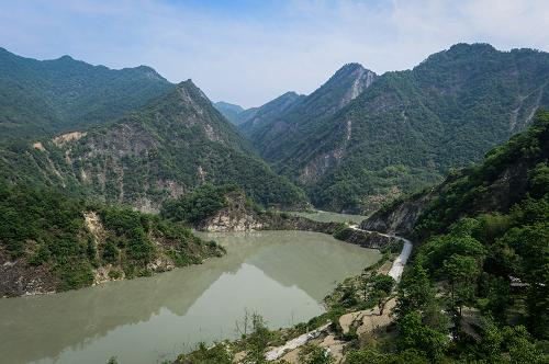 四川綿羊唐家山堰塞湖整治項目